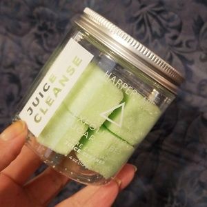 Harper + Ari exfoliating sugar cubes